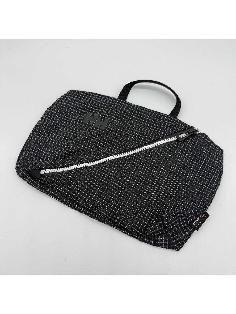 Helly Hansen Packable Travel Black Grid Small Storage Portable toiletry Organize